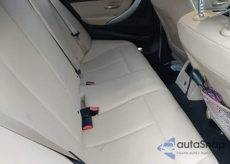 2018 BMW 320I xDrive из США, поврежденный, VIN WBA8A3C53JA505547